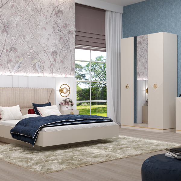 Спальня Капри, Кураж